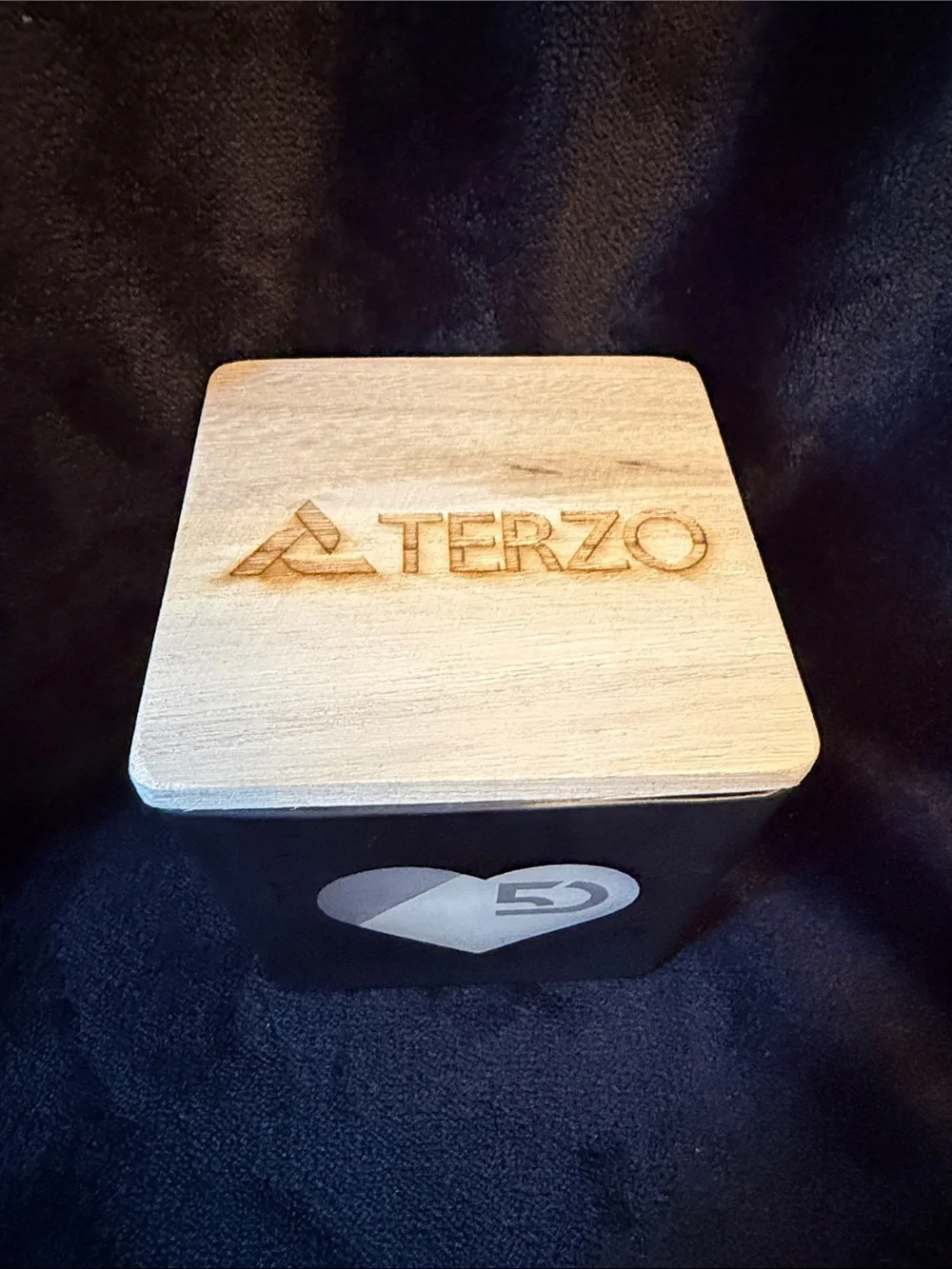 TERZO Wooden Lid Storage glass with Heart Logo - Black and Natural